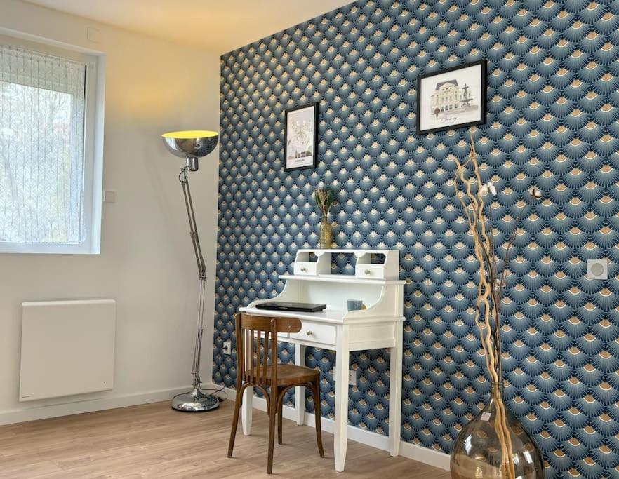 Duplex Parapluies De Netflix Parking * Cherbourg-en-Cotentin